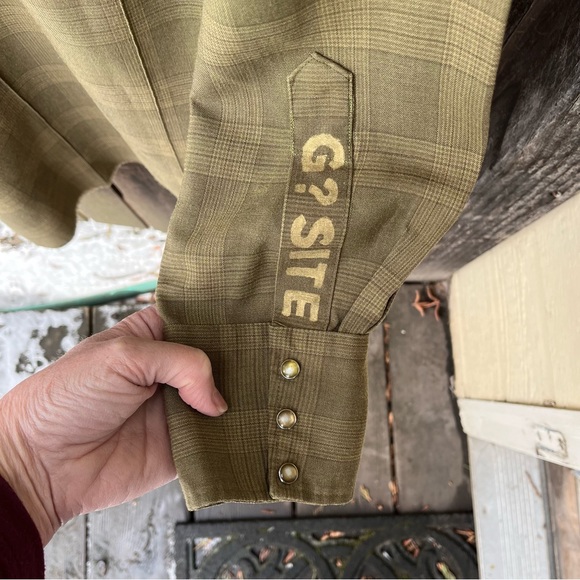 Khaki Pearl Snap Plaid Shirt With Gold Skull & Dots Sz S/M - Picture 7 of 16